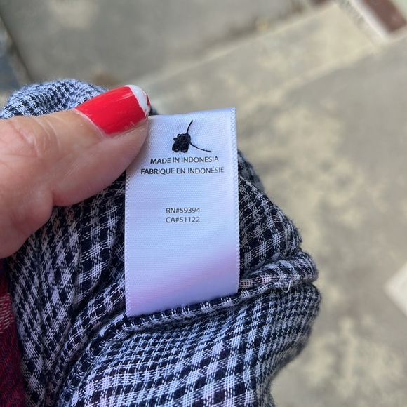 EUC plaid beach lunch lounge collection long sleeve cotton top - Picture 12 of 14